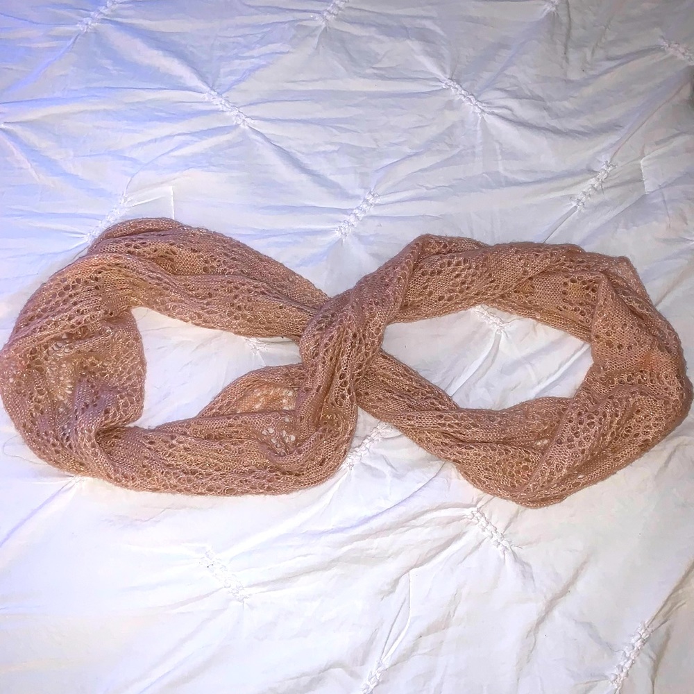 Infinity scarf